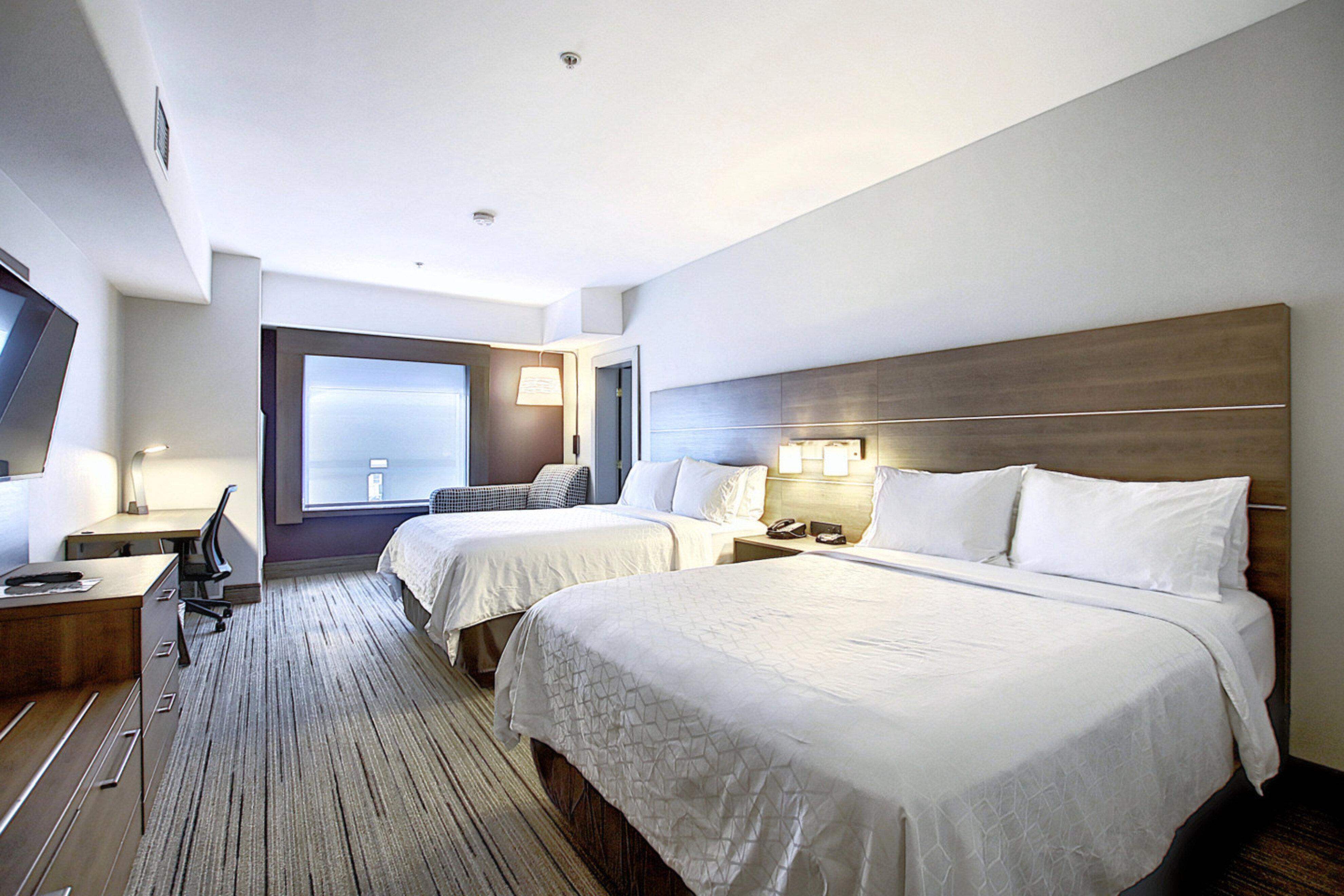 Express Airport By Ihg Hotel 3*
