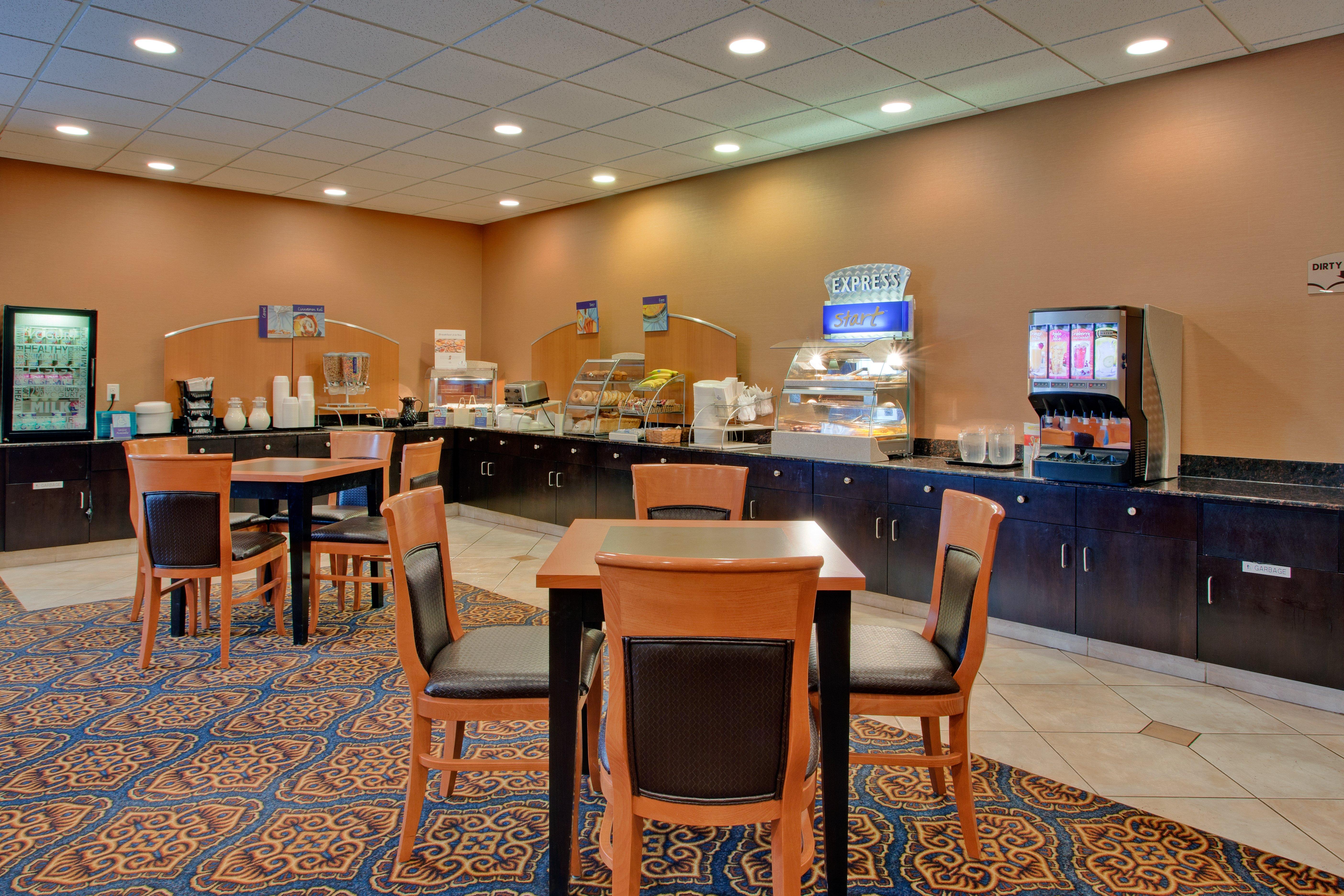 Express Airport By Ihg 3* Calgary